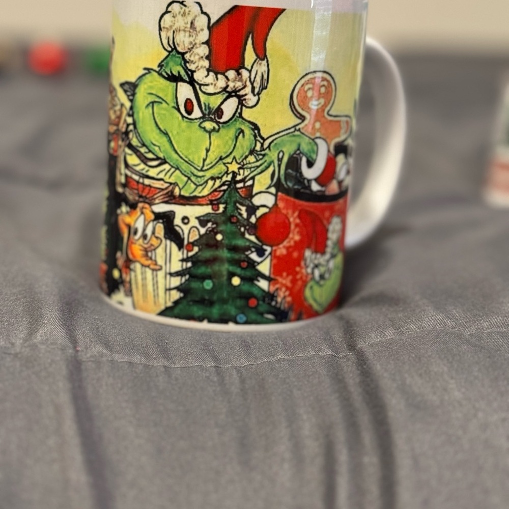 15oz Grinch Christmas Mug